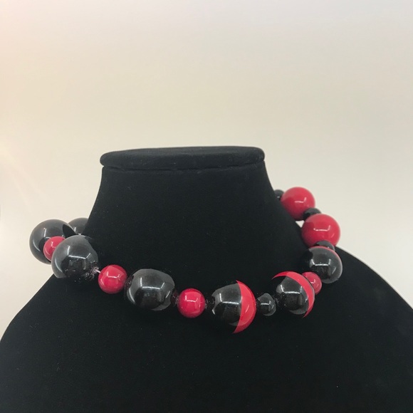 Vintage Saks Necklace - Picture 6 of 6